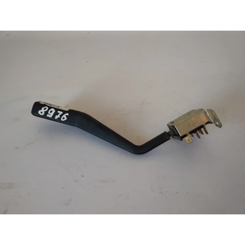 Перемикач підкермовий покажчика повороту 9602.3709 ГАЗ 24