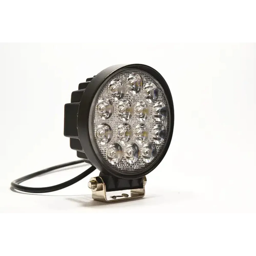 Фара LED круглая металлическая с широким лучем 453701075 Volkswagen Crafter, ГАЗ 53, МТЗ 80, МТЗ 82