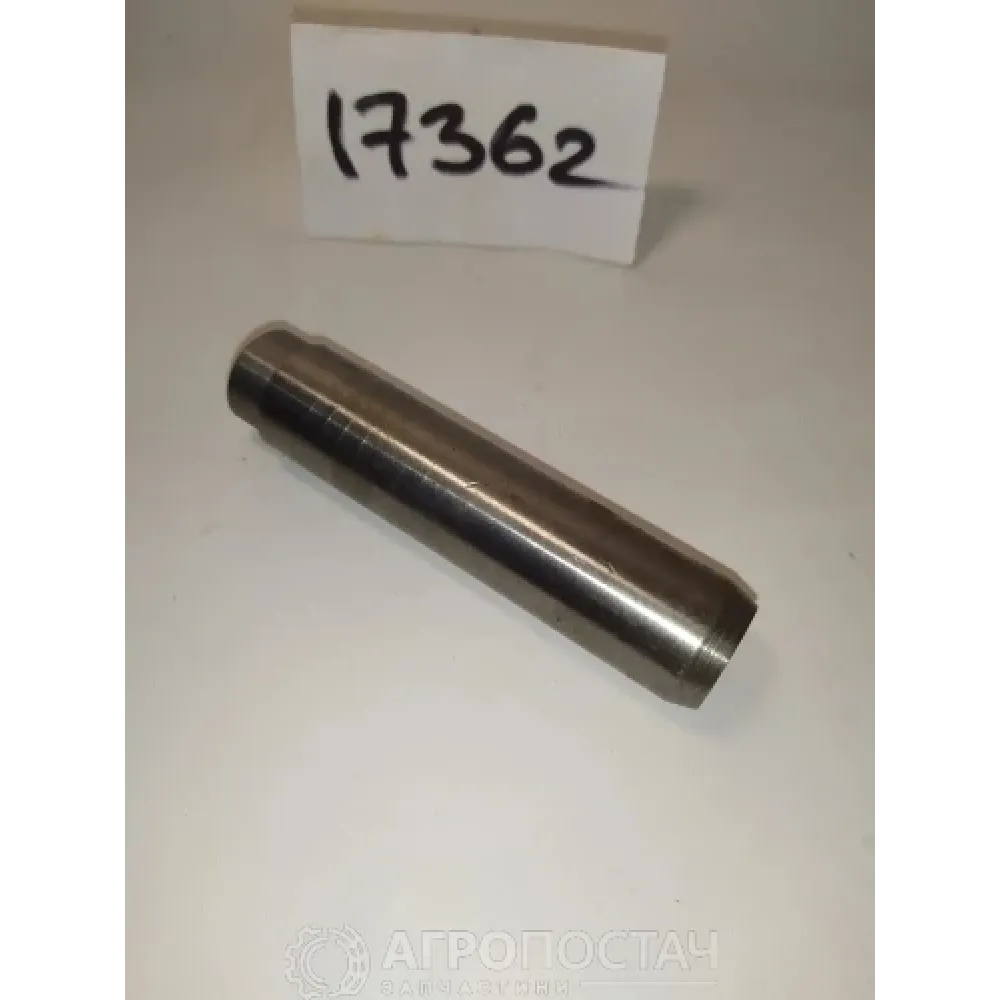 Втулка клапана напрямна 240-1007032 МТЗ 1025, МТЗ 1221, МТЗ 80, МТЗ 82, МТЗ 892