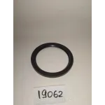 Манжета вала колінчастого задня 2.2-110х135-10 КИРОВЕЦЬ K-700, КИРОВЕЦЬ K-701, МТЗ 1221