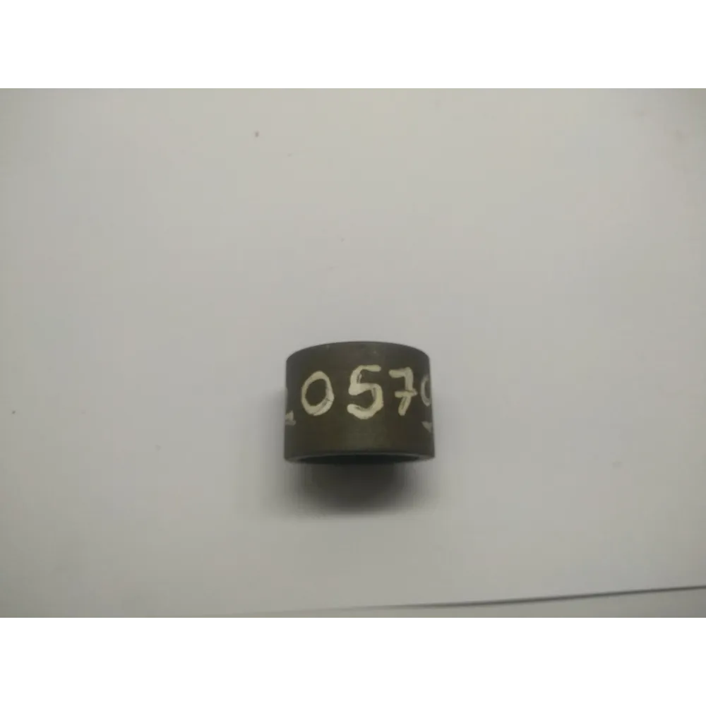 Втулка вала промопори 72-2209017 МТЗ 1025, МТЗ 80, МТЗ 82, МТЗ 892
