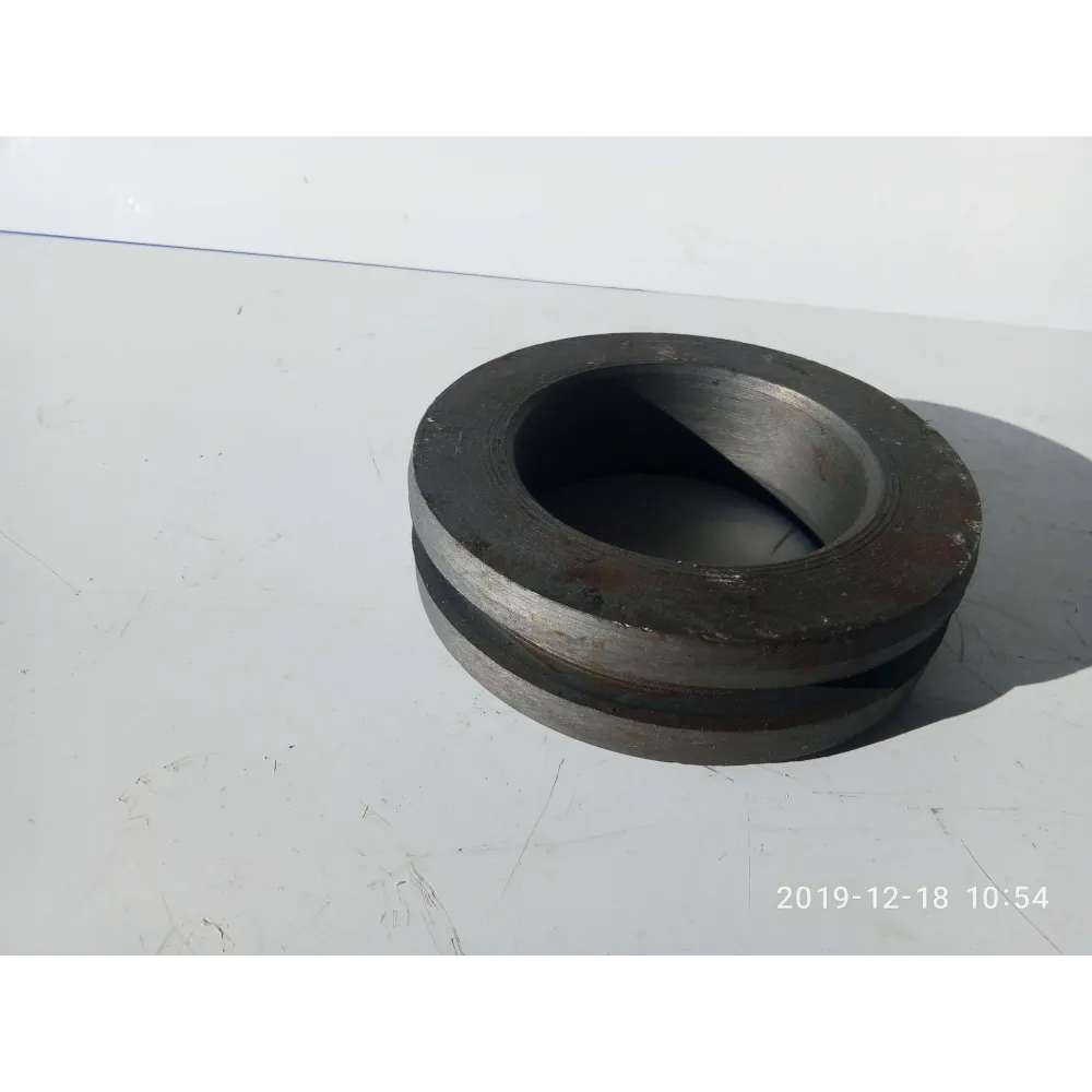 Втулка цапфы 80-3001068 МТЗ 80, МТЗ 82
