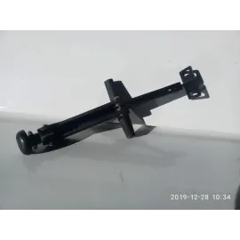 Фіксатор скла бокового