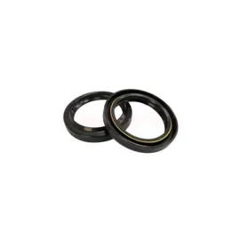 Манжета валу заднього мосту права