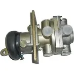 Кран управления главный двухсекционный 100-3514008 КамАЗ 5230, КамАЗ 5320