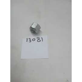 Гайка колеса левая