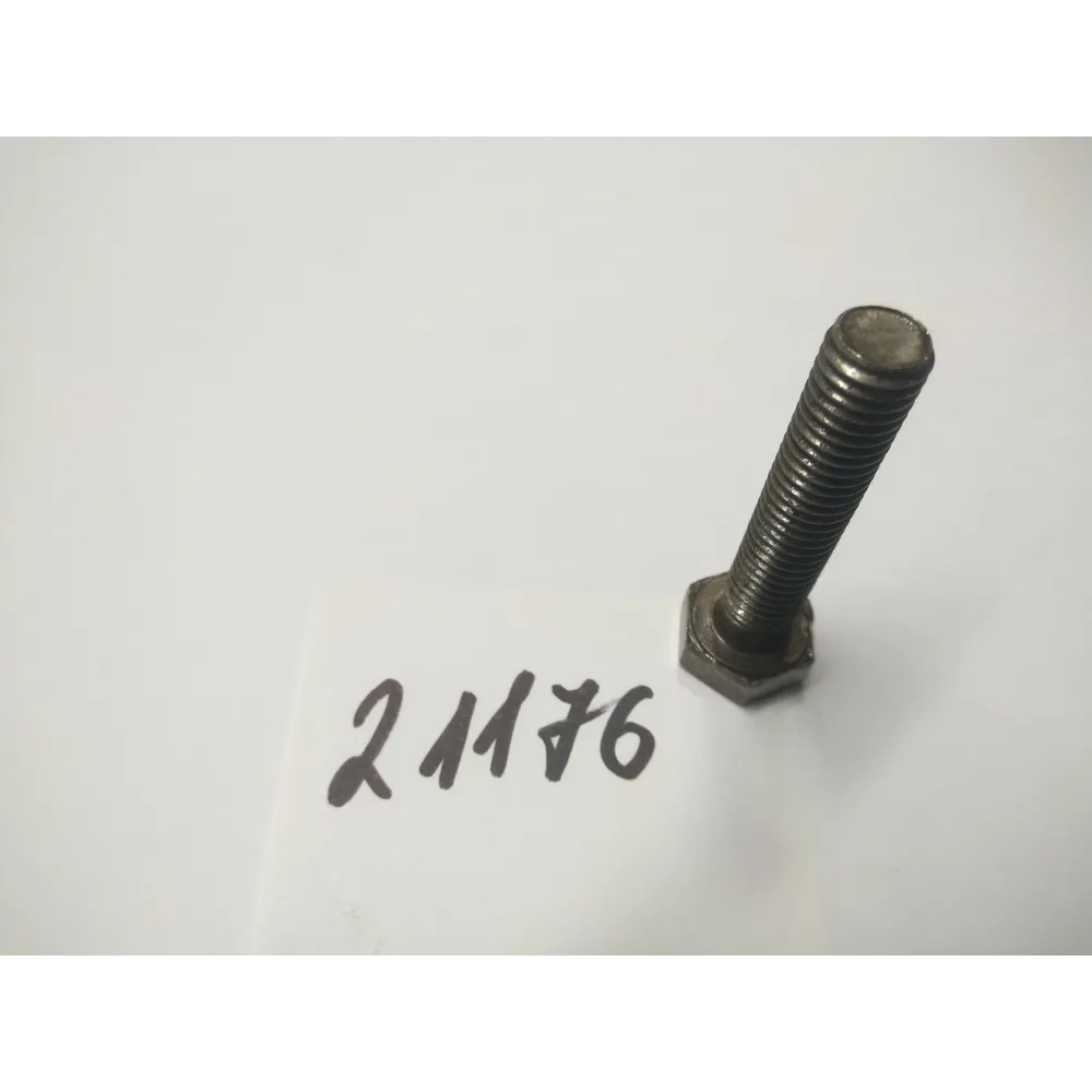 Болт 7798