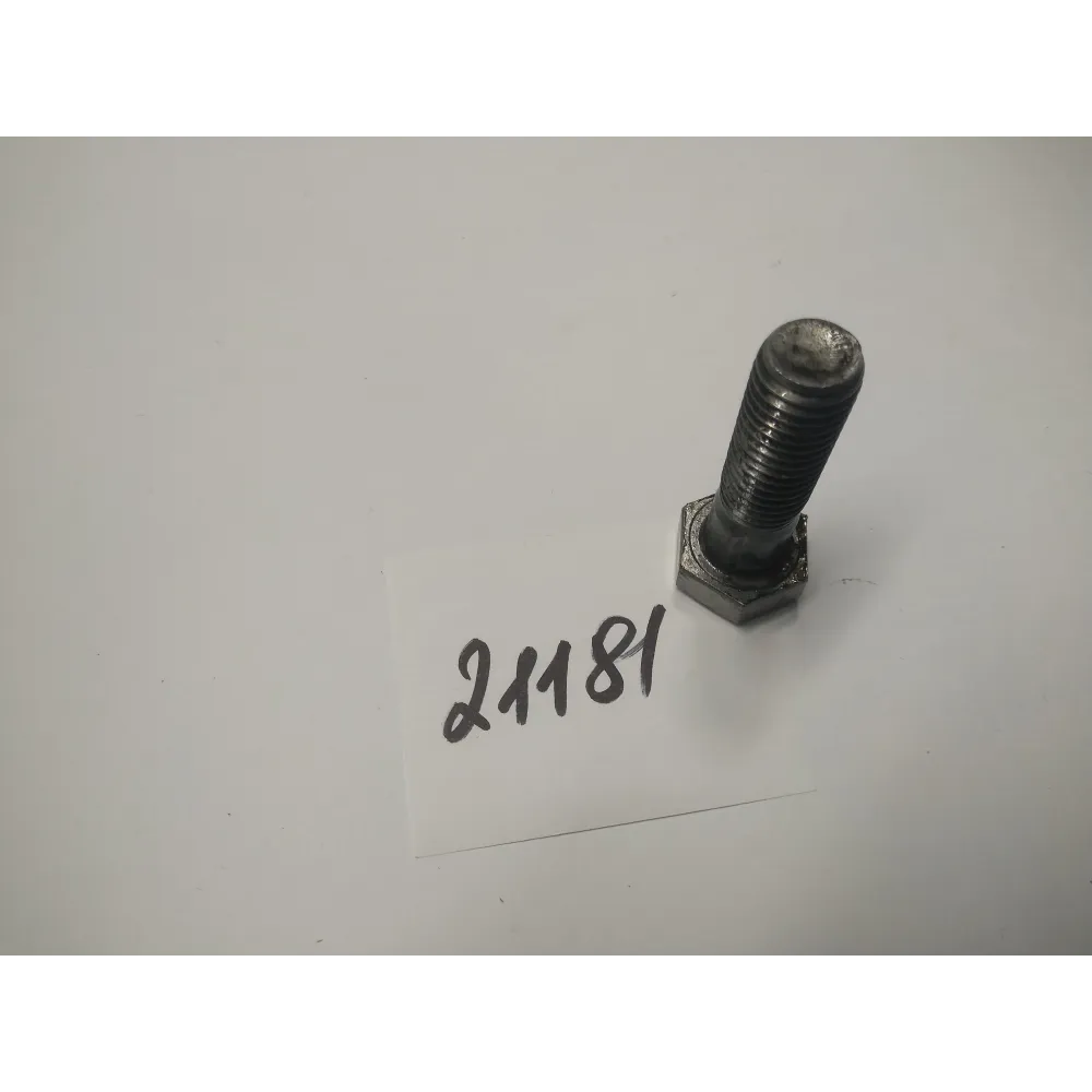 Болт 7805