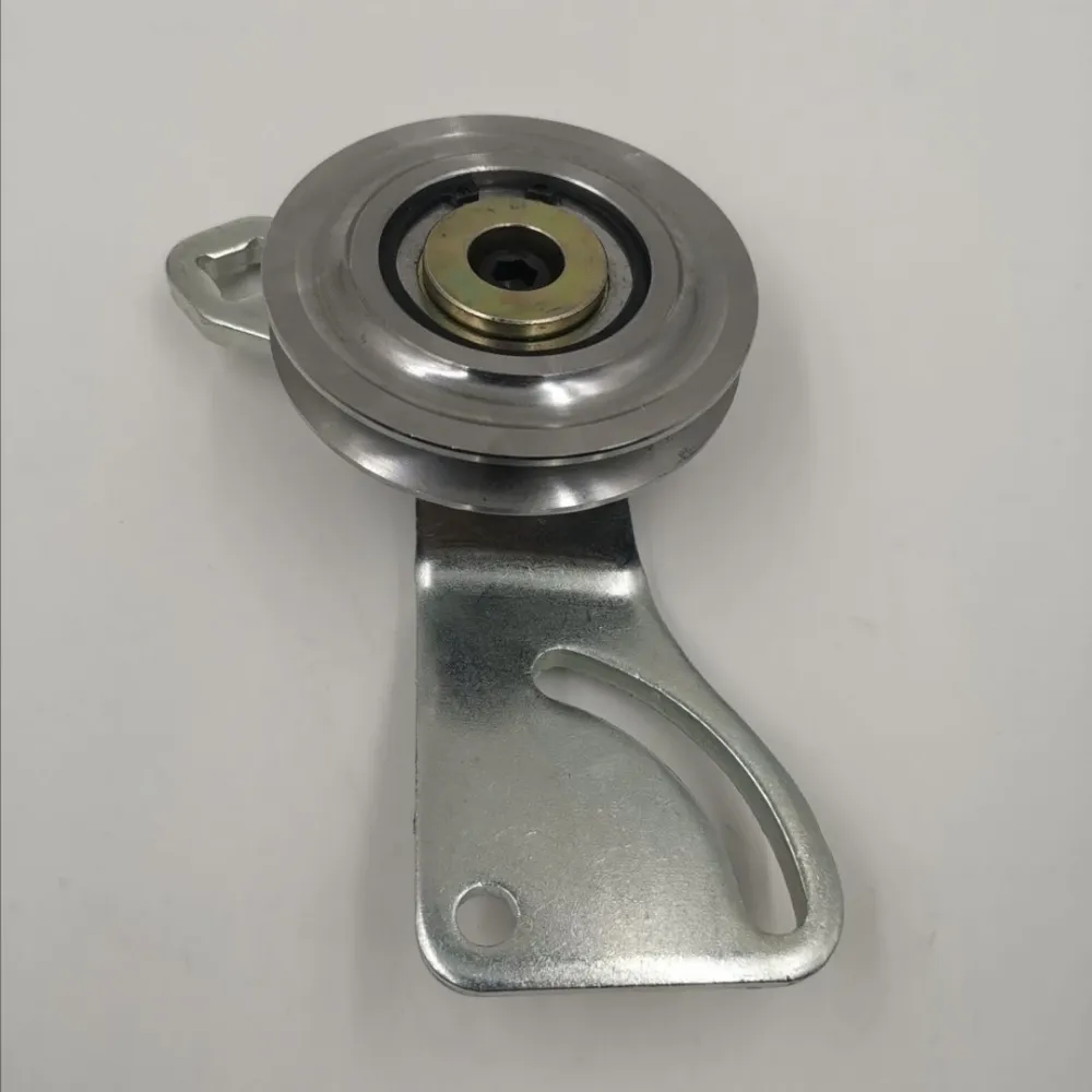 Ролик натяжний 04209174