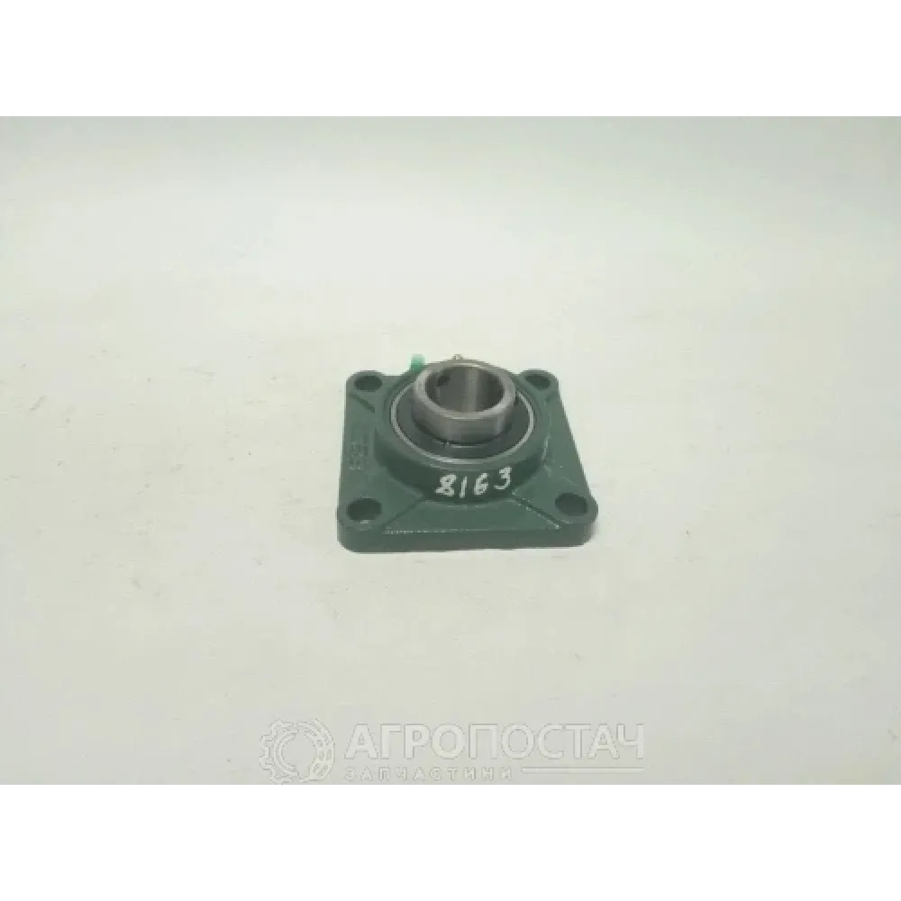 Подшипник с корпусом катка бороны на 4 отверстия 207UCF