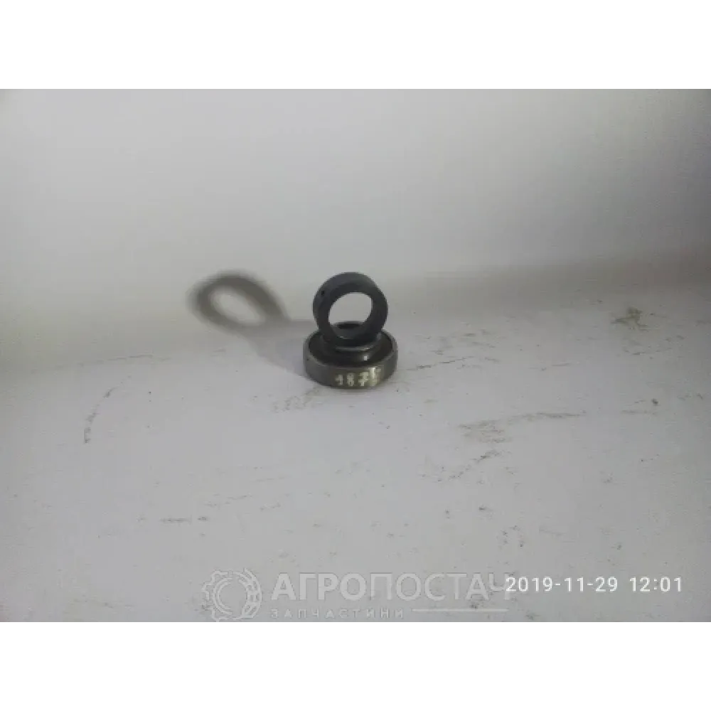 Підшипник 207SA