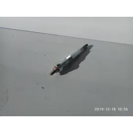 Свеча накала 12 В