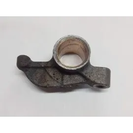 Коромысло клапана с втулкой