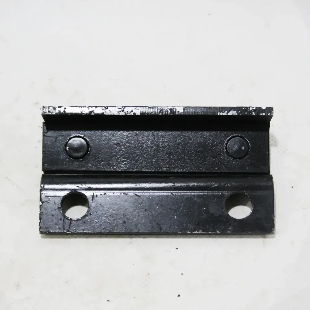 Прижим ножа режущего аппарата 3518050-121020 Versatile Дон-1500
