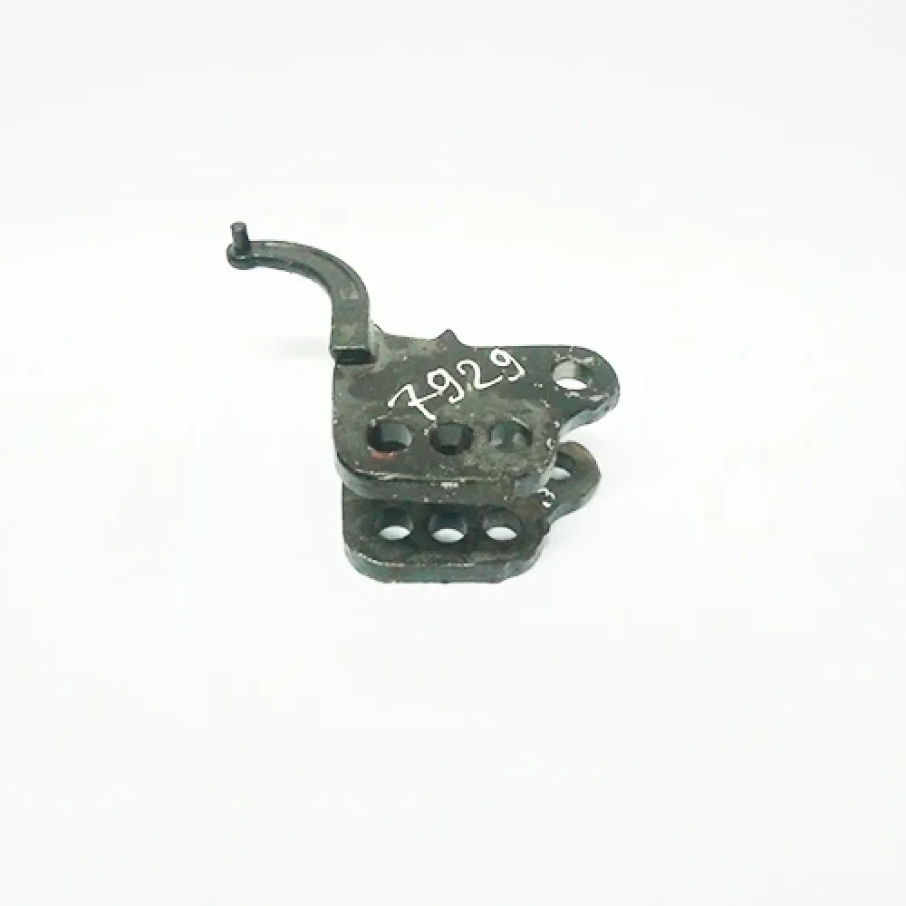 Серьга навески 70-4605330-Б МТЗ 1025, МТЗ 80, МТЗ 82, МТЗ 920, МТЗ 950
