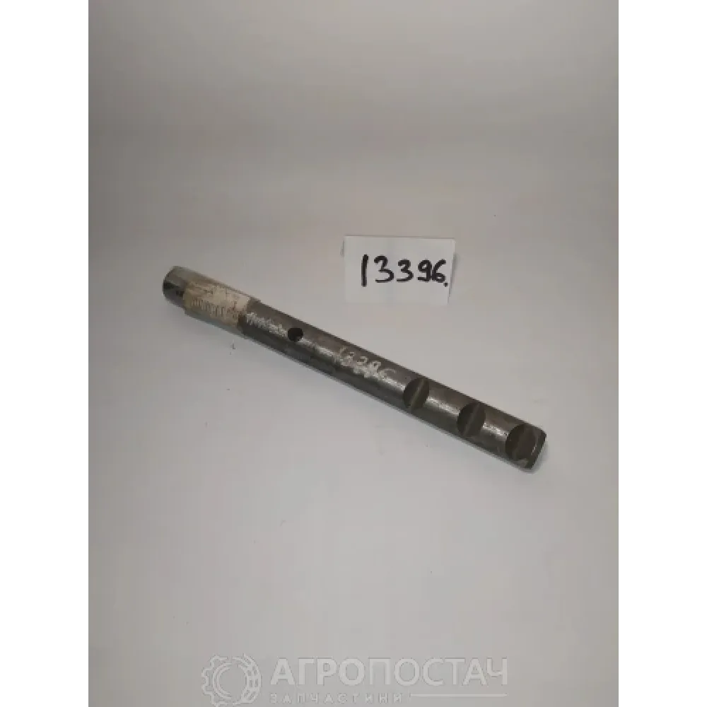 Валик вилки 151.37.227-3 ХТЗ T-150, ХТЗ T-150К(ХТЗ)