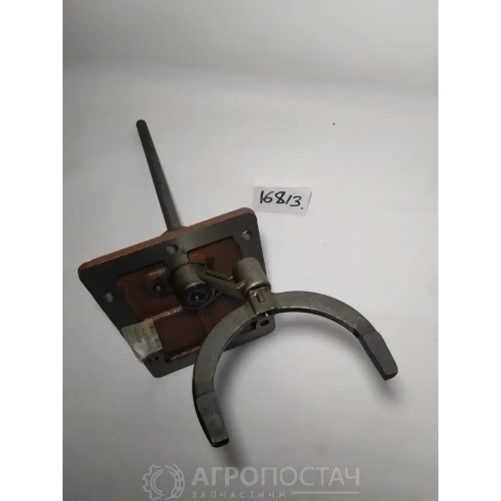 Кришка редуктора знижувального 80-1723010