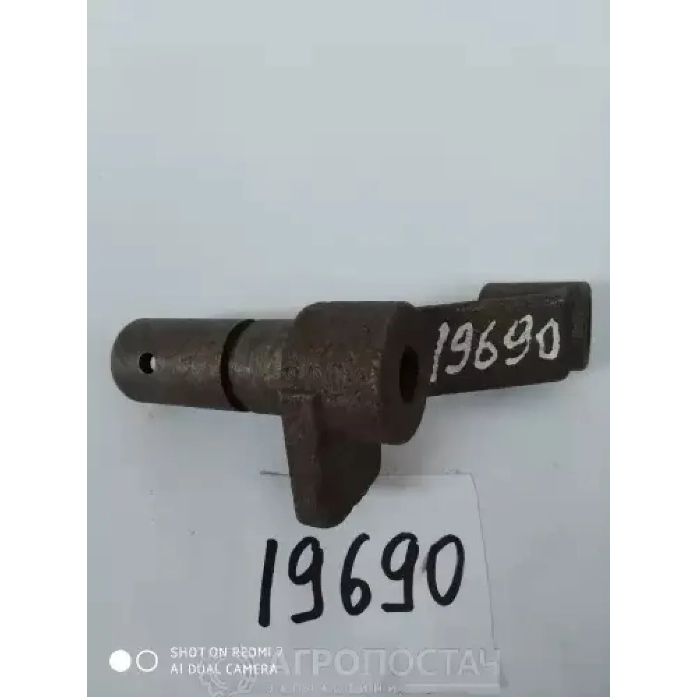 Вісь з важелем 70-1723020 МТЗ 80, МТЗ 82