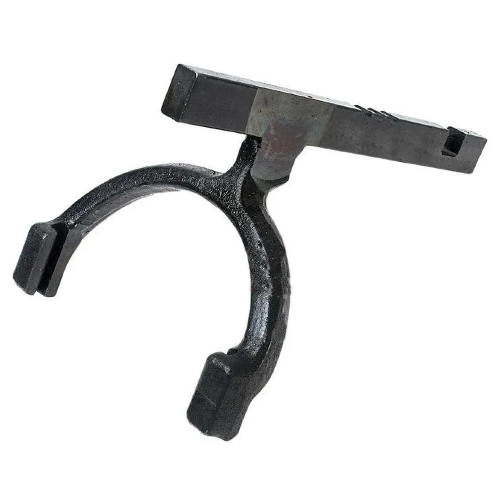 Вилка переключения 2-й и 3-й передач синхронизированной КПП 74-1702116 МТЗ 1025, МТЗ 821, МТЗ 892, МТЗ 920, МТЗ 921, МТЗ 950