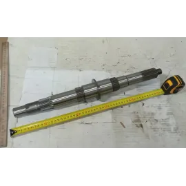 Вал вторичный КПП