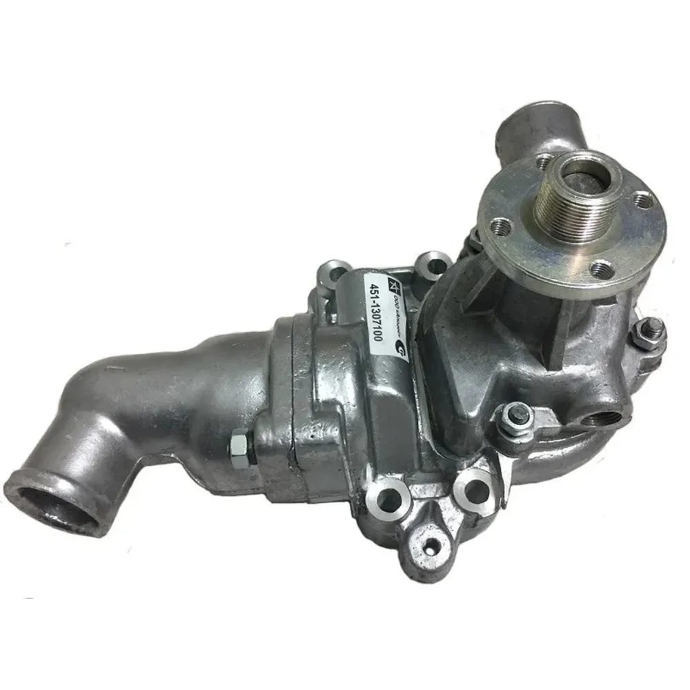 Насос водяной с корпусом в сборе 451-1307100-04