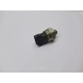 Датчик сигнала давления масла