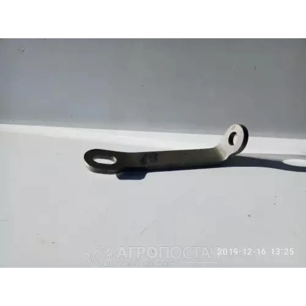 Растяжка крепления генератора