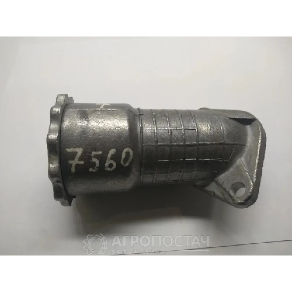 Горловина с пробкой 240-1002115 МТЗ 80, МТЗ 82