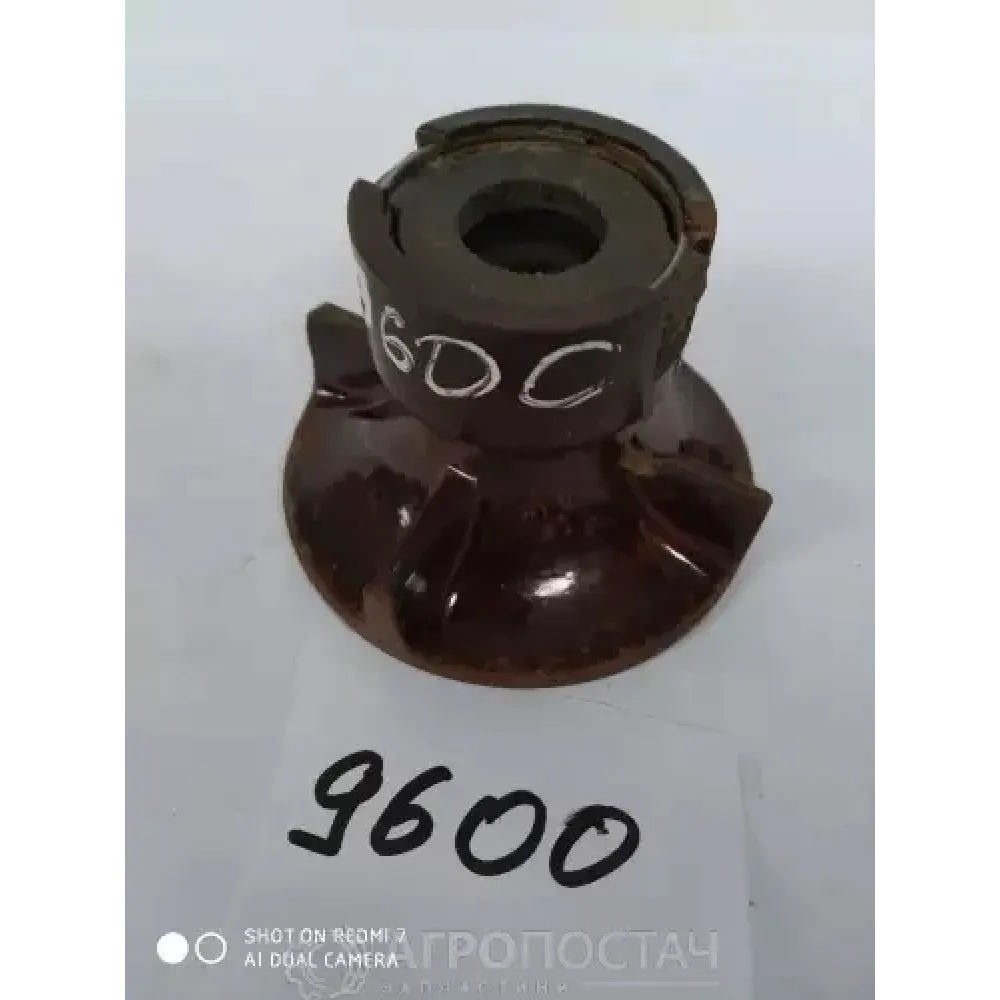Крыльчатка насоса водяного текстолитовая в сборе 24-1307017-01 ГАЗ 24