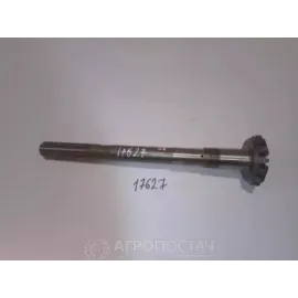 Вал редуктора переднего моста вертикальный