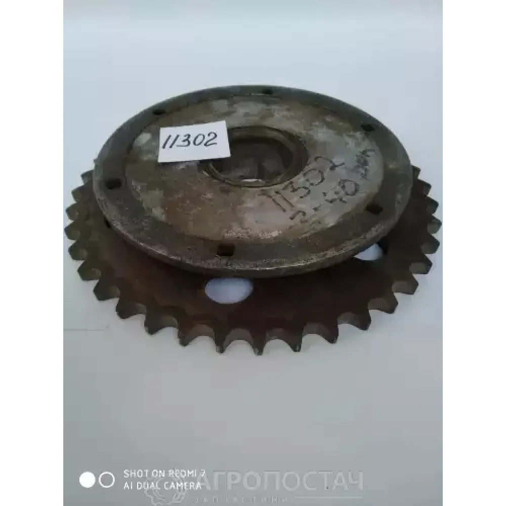 Зірочка пристрою шнека жниварки без втулки 3518050-12460Б Versatile Дон-1500