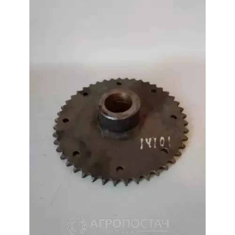 Звездочка предохранительного механизма колосового шнека 54-1-1-10-1